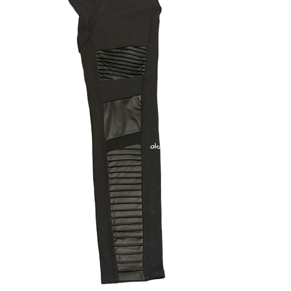 ALO Yoga Black Moto Leggings - Picture 7 of 9